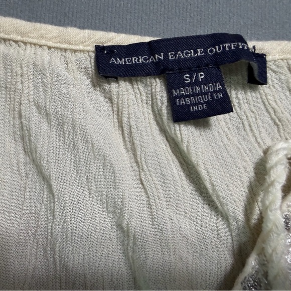 American Eagle Outfitters Light Cream Blouse size small - Picture 2 of 7